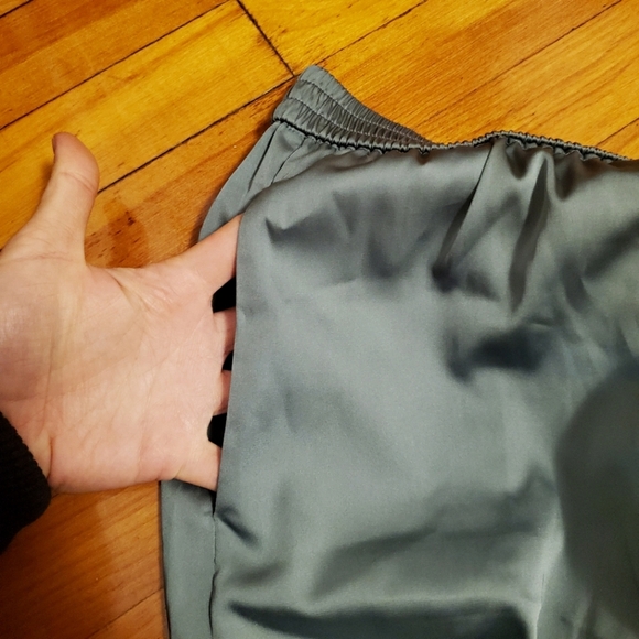 GUESS high rise satin jogger.  Elastic waistband and cuffs. Green sage. Size L. - Picture 7 of 12